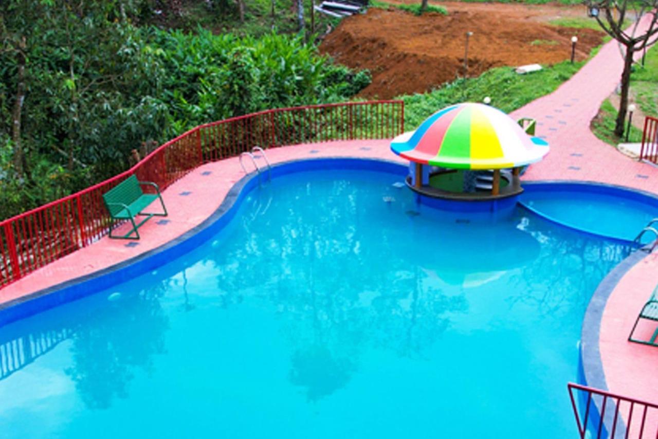 Clay Resort By Bestinn Leisure - Wayanad Padinjarathara Exterior photo